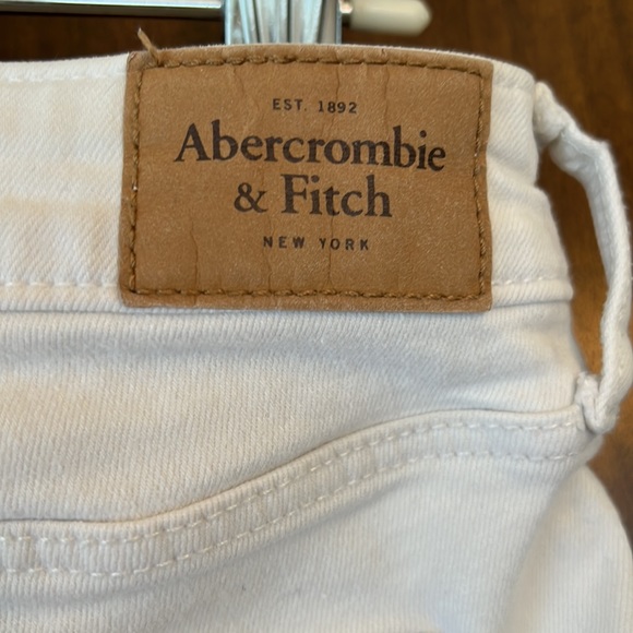 Abercrombie & Fitch white super skinny jeans - Picture 3 of 4